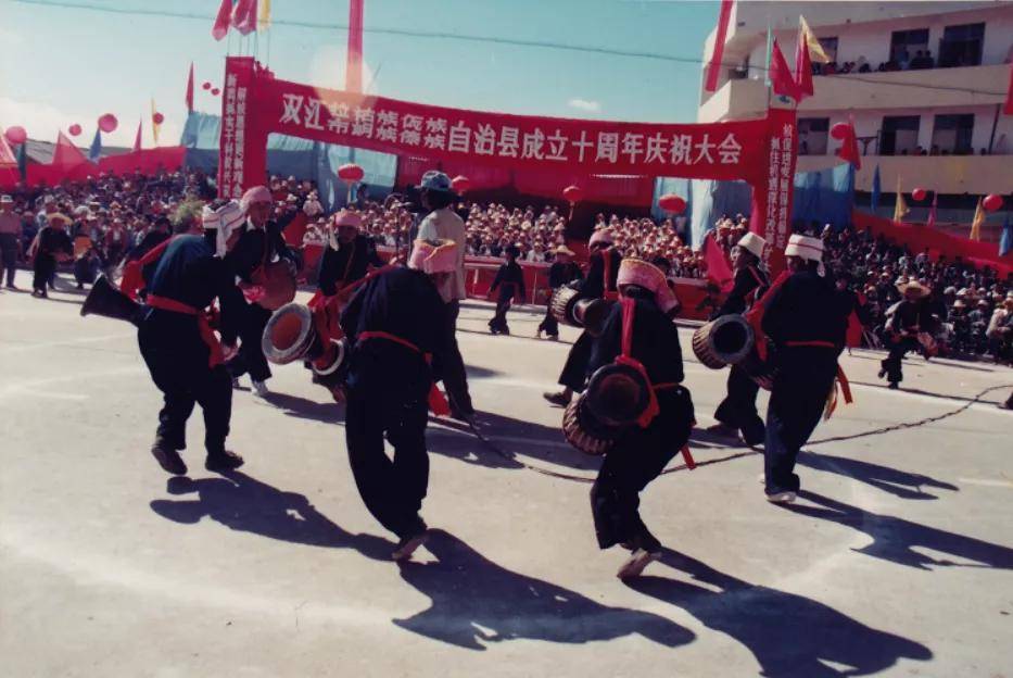 双江拉祜族佤族布朗族傣族自治县教育局领导团队及教育改革新举措概览