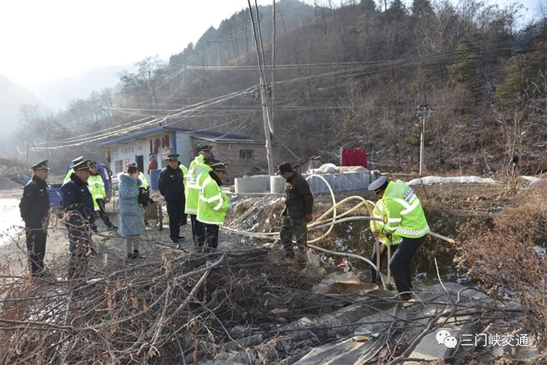 南木顶村乡村道路升级改造，村民出行更便捷，最新交通新闻回顾